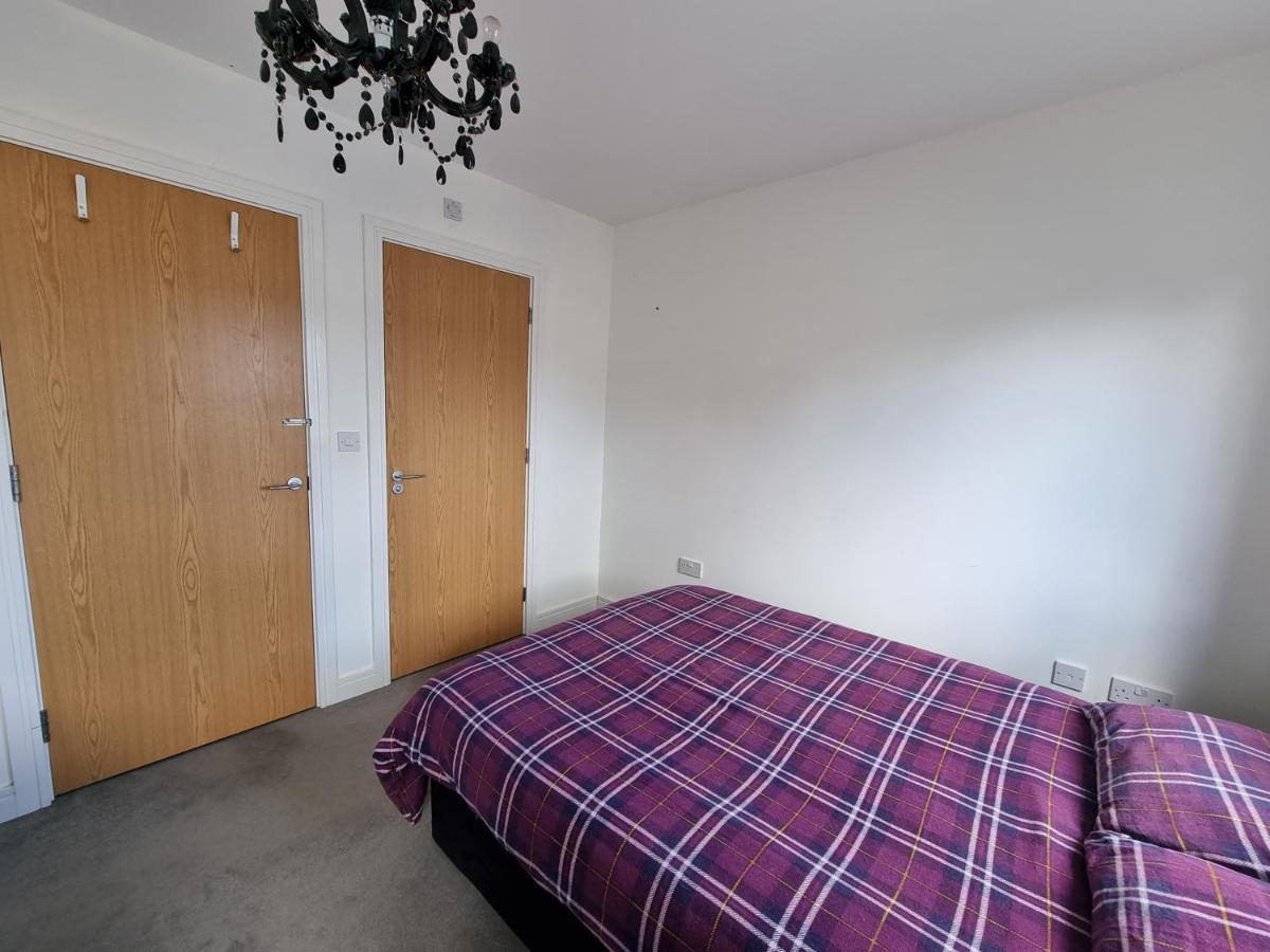 King En-Suite Close To The A30 Camborne Kültér fotó